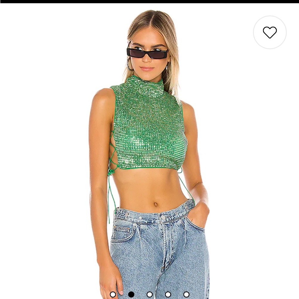 IN SEARCH FOR AN XS OR SMALL h:ours 21 green crop top